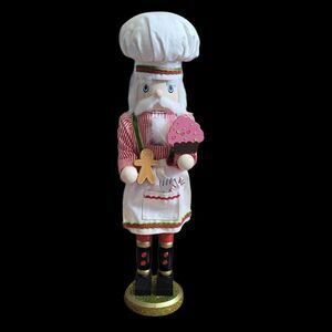Baker/ chef nutcracker  